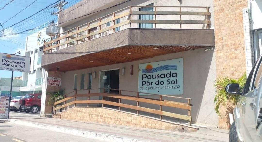 Pousada Por Do Sol 阿拉卡茹 外观 照片